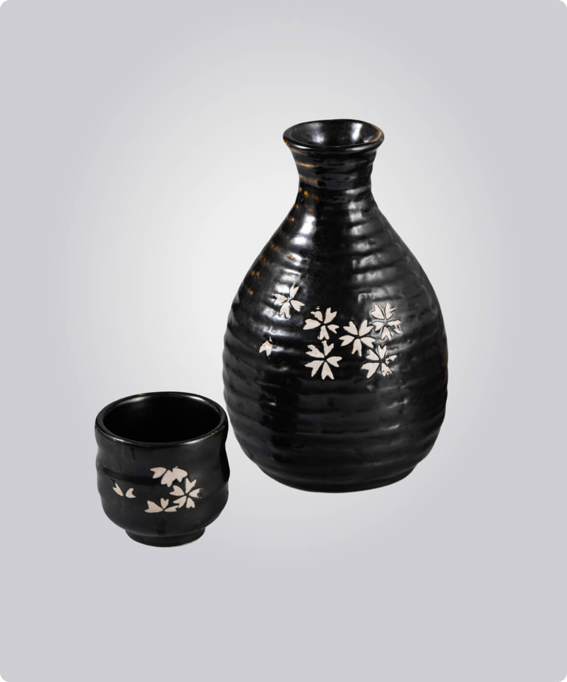 Noir Petal Ripple Vase